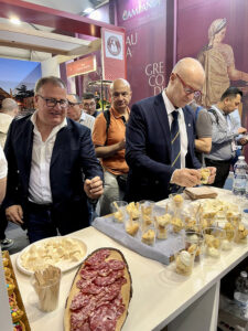 Gustosa Vinitaly Persone